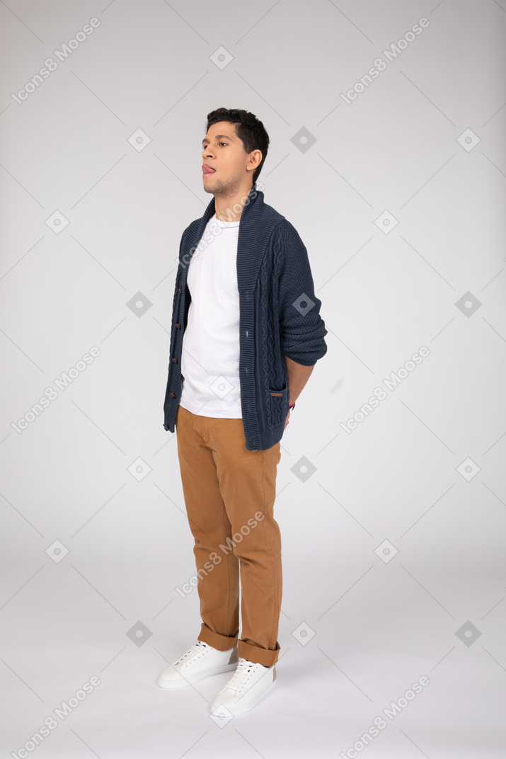 Man in casual clothes standing