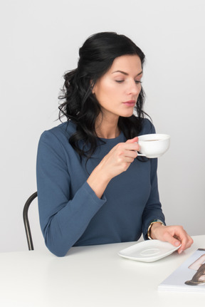 El descanso para tomar café durante el día de trabajo es esencial.