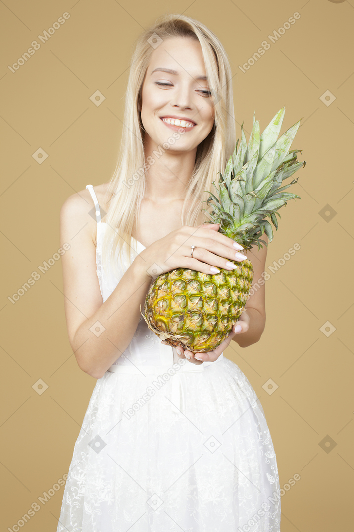 Ananas wedding it's gonna be