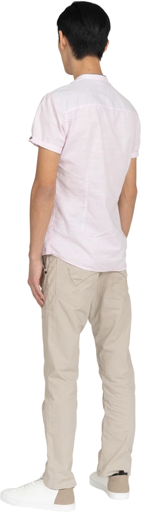 Man in casual clothes standing