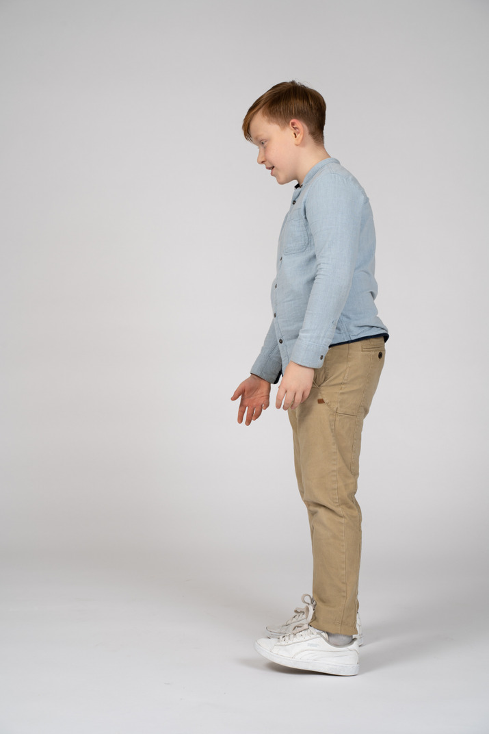 Side view of a boy in casual clothes