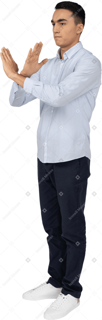 Man in casual clothes standing