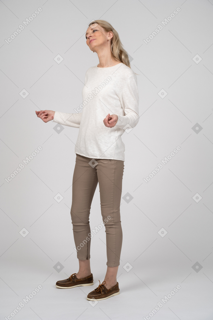 Woman in casual clothes standing