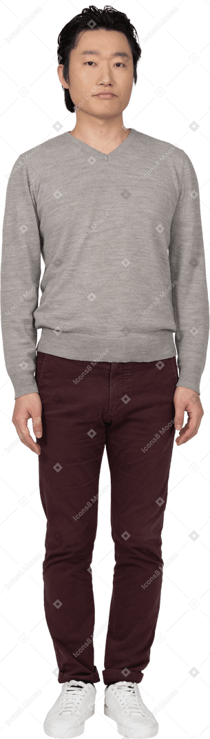 Man in casual clothes standing