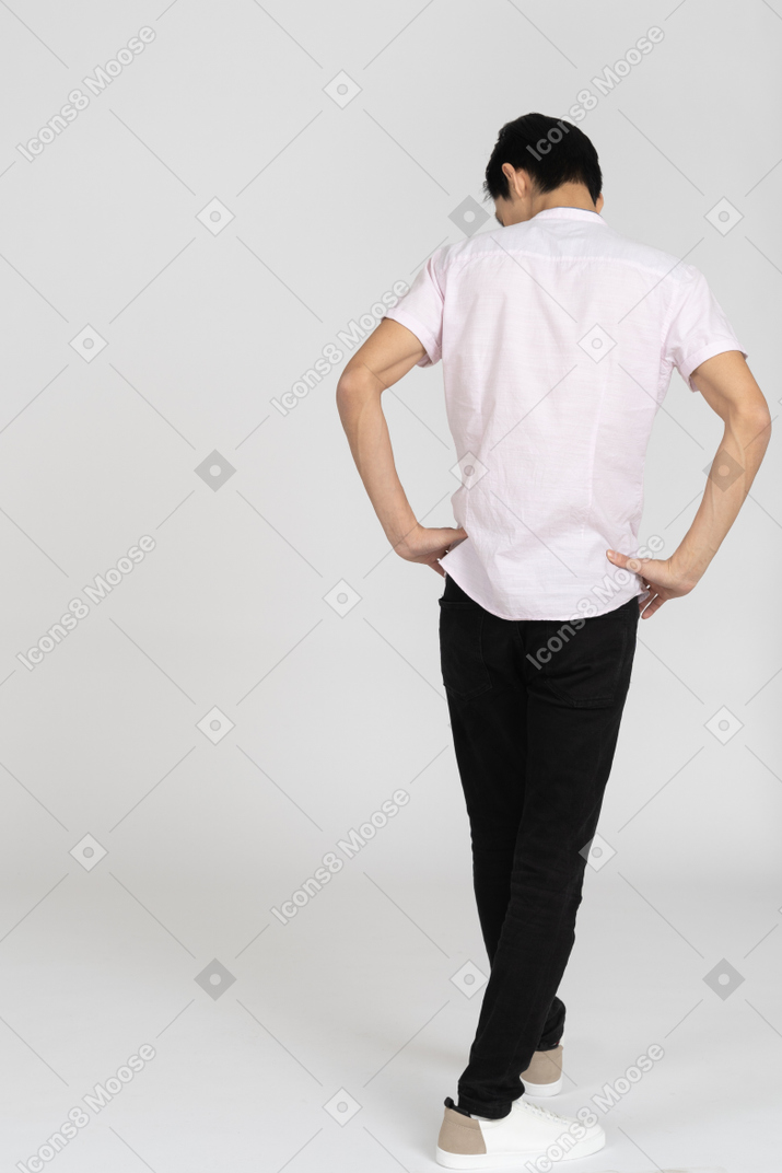 Man in casual clothes standing