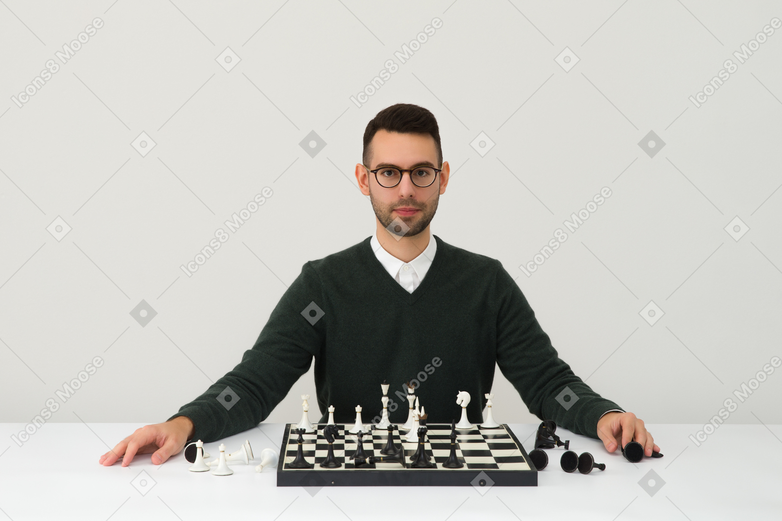 Senior Man Thinking about His Next Move in a Game of Chess Stock Photo -  Image of king, checkmate: 64993646