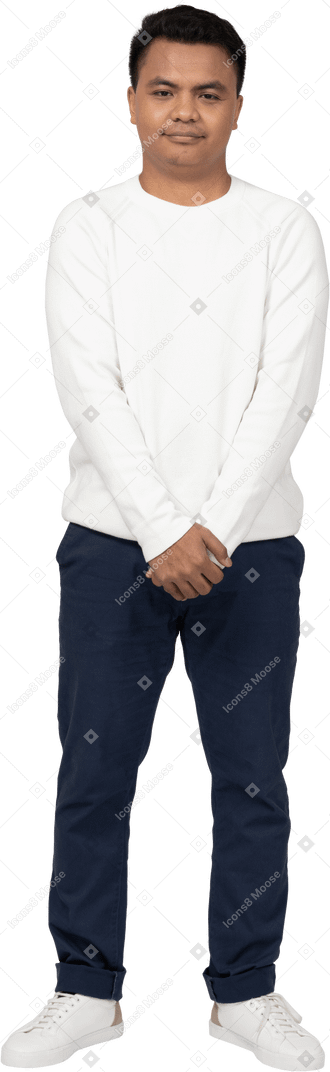 Man in casual clothes standing