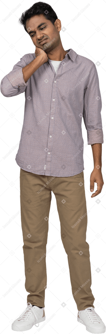 Man in casual clothes standing