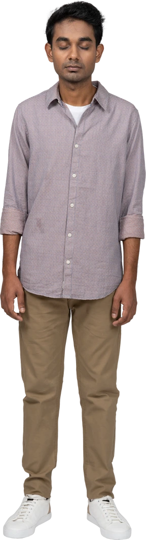 Man in casual clothes standing