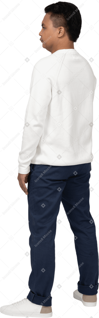 Man in casual clothes standing