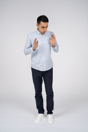 Man in casual clothes standing