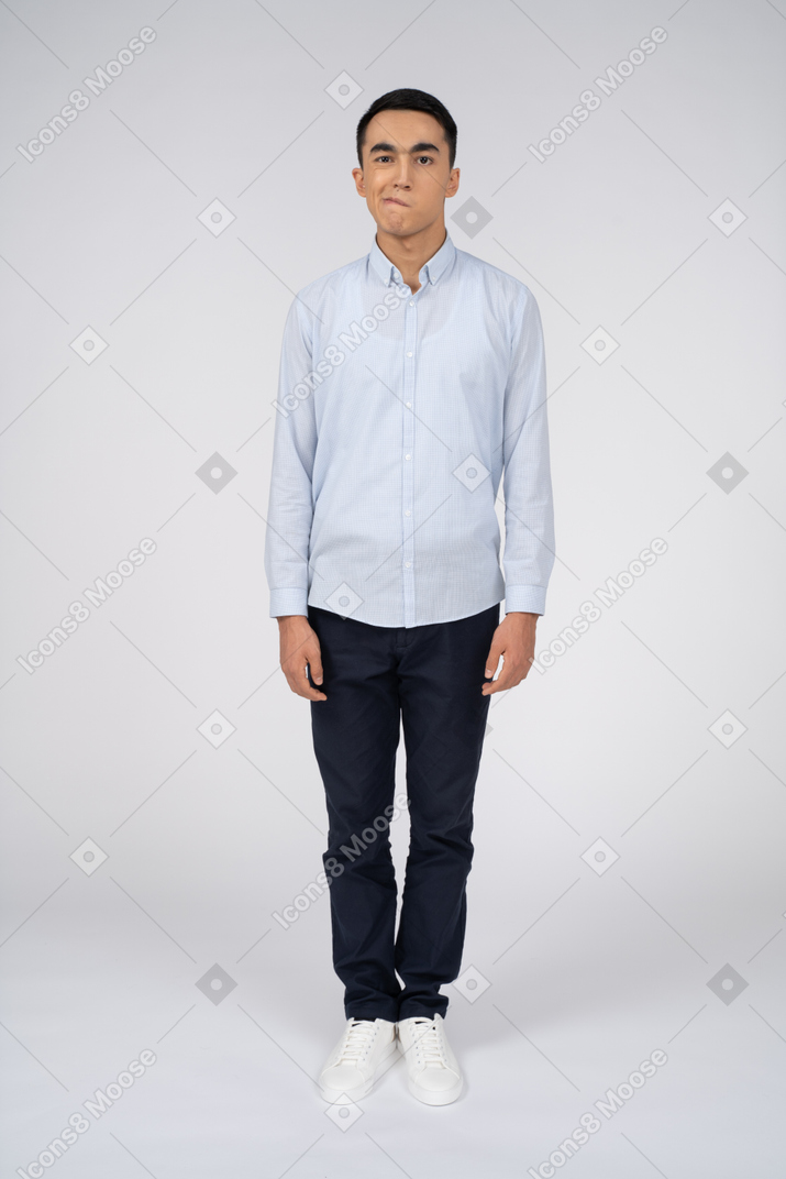 Man in casual clothes standing