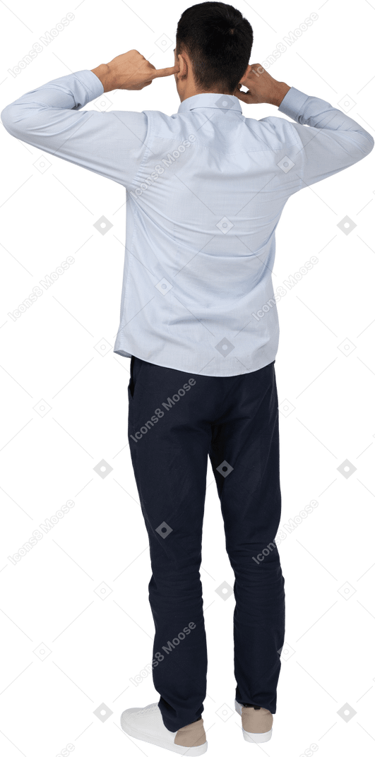 Man in casual clothes standing