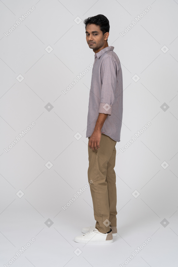 Man in casual clothes standing