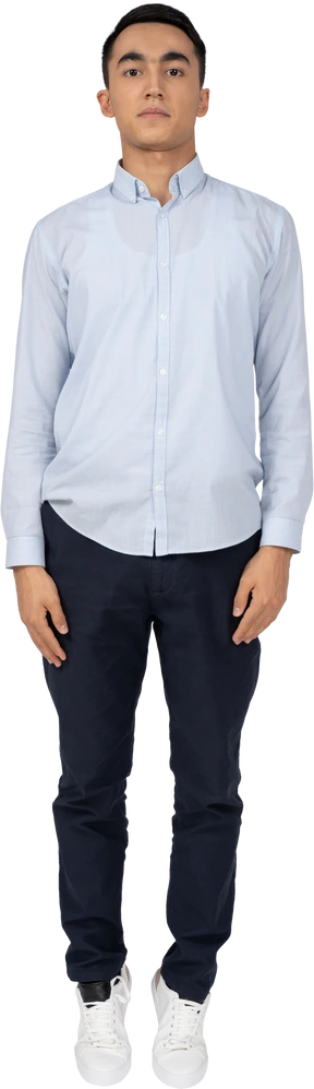 Man in casual clothes standing