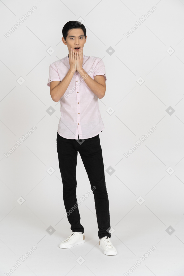 Man in casual clothes standing