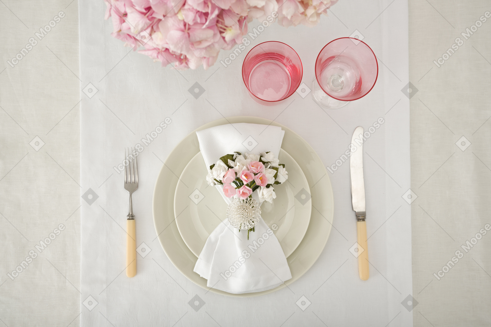 Wedding table served for the occasion