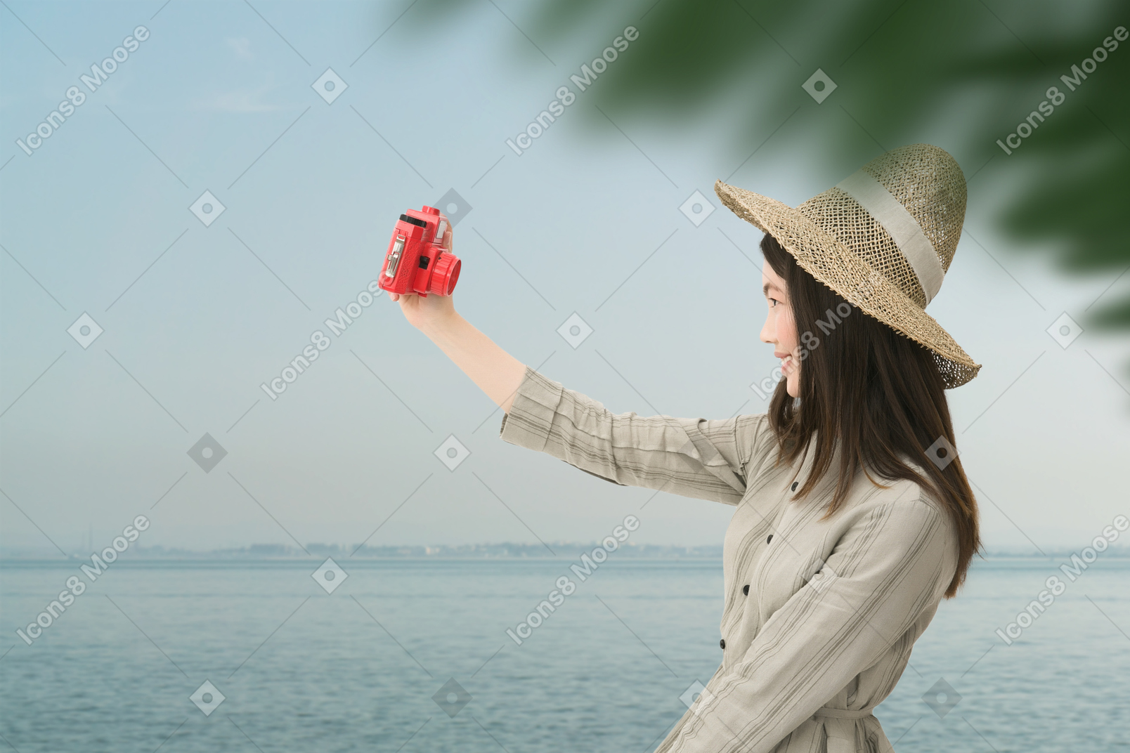 Making selfie at the sea shore