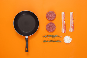 Hamburger patty before cooking