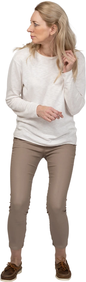 Woman in casual clothes standing