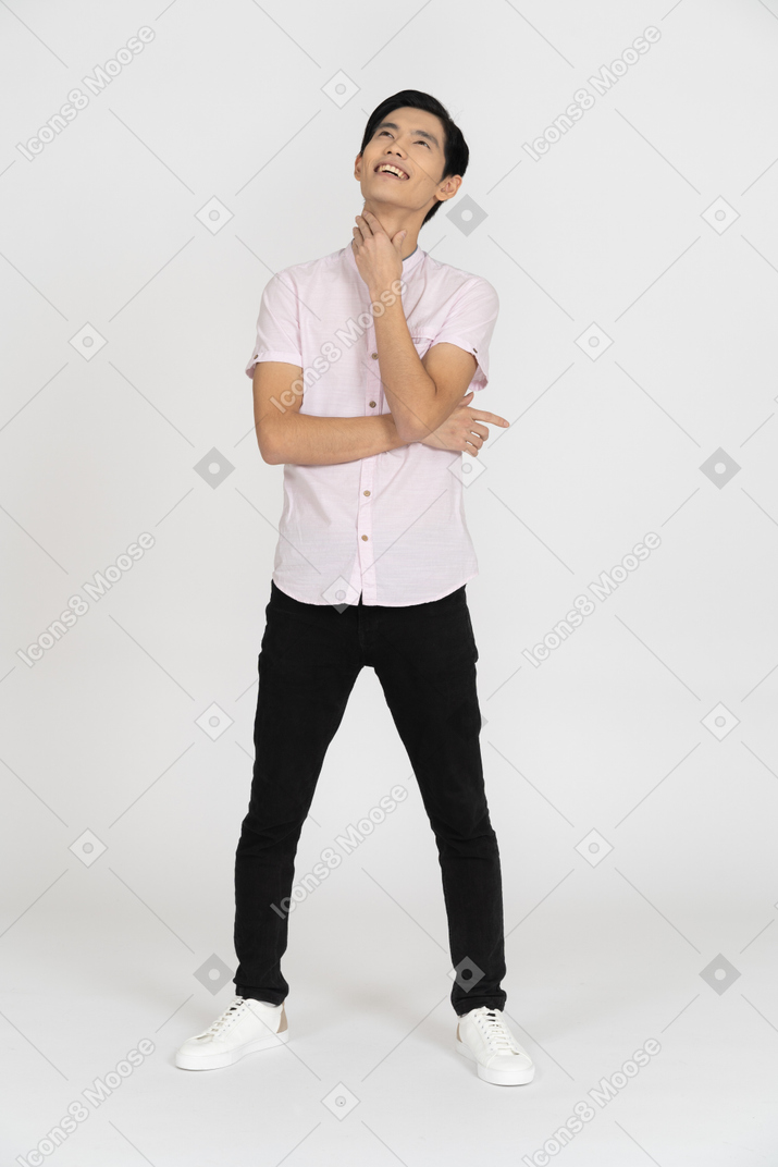 Man in casual clothes standing