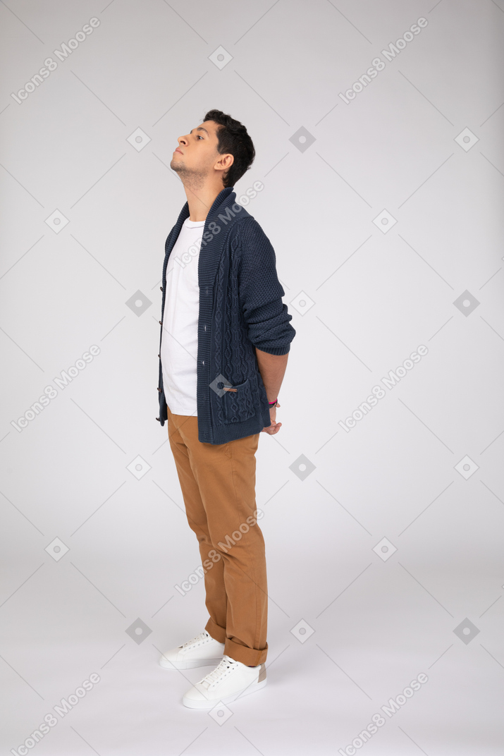 Man in casual clothes standing