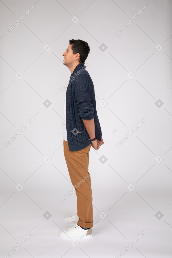 Man in casual clothes standing