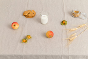 Trinken sie mehr milch, essen sie mehr obst und hafer