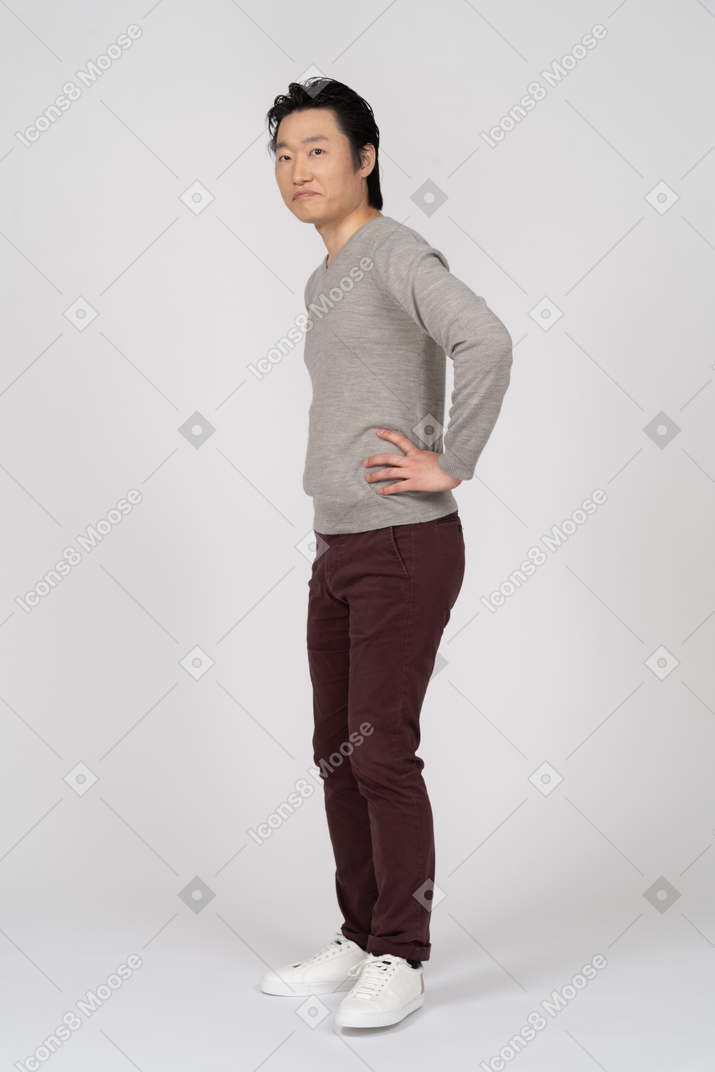 Man in casual clothes standing