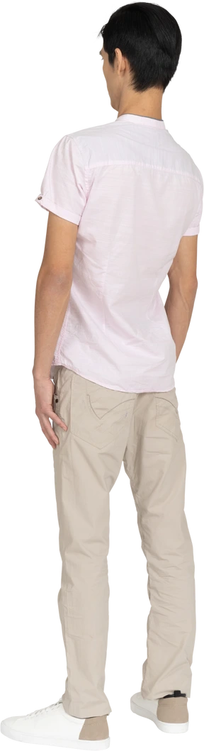 Man in casual clothes standing