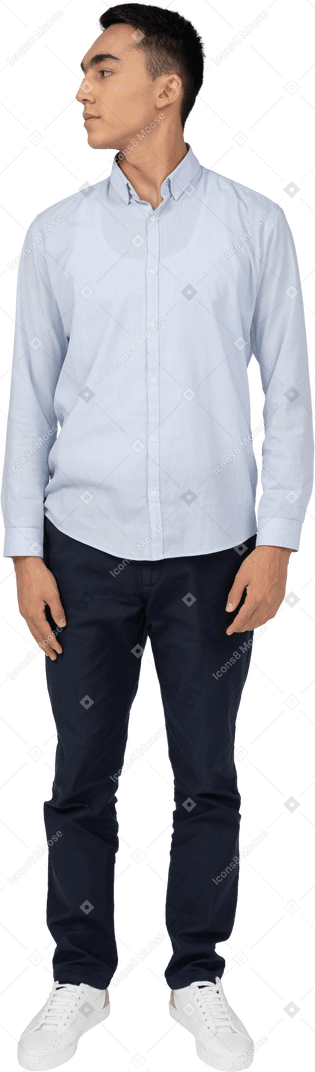 Man in casual clothes standing