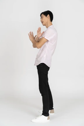 Man in casual clothes standing