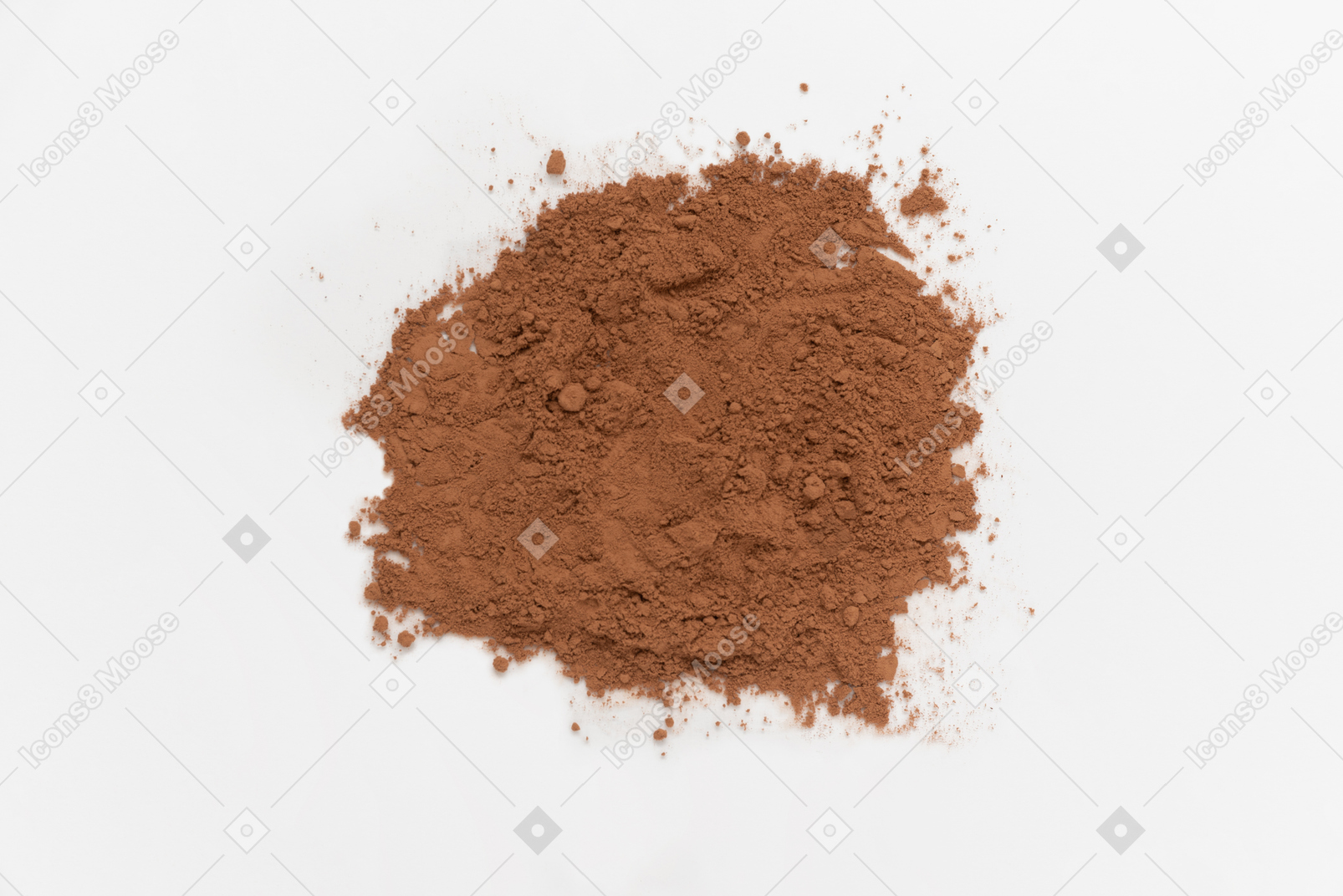 Polvere di cacao su sfondo bianco
