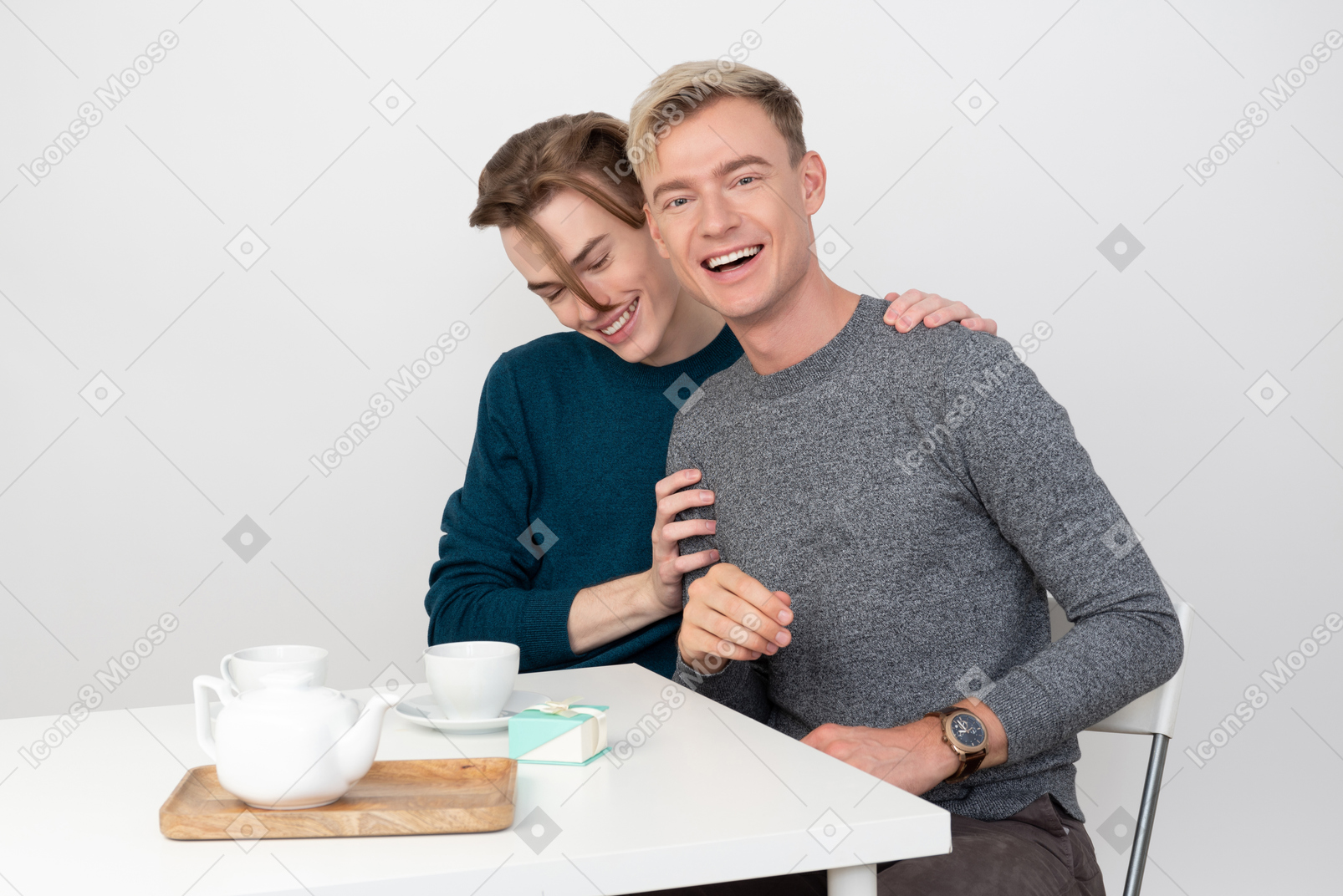 Taking some tea with the loved one
