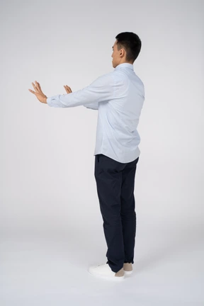 Man in casual clothes standing