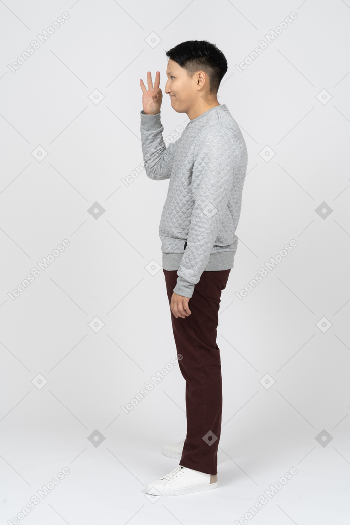 Man in casual clothes standing