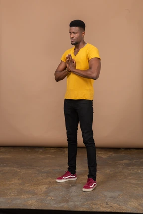 Man in casual clothes standing
