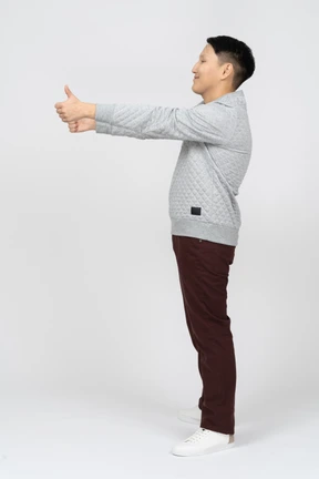 Man in casual clothes standing
