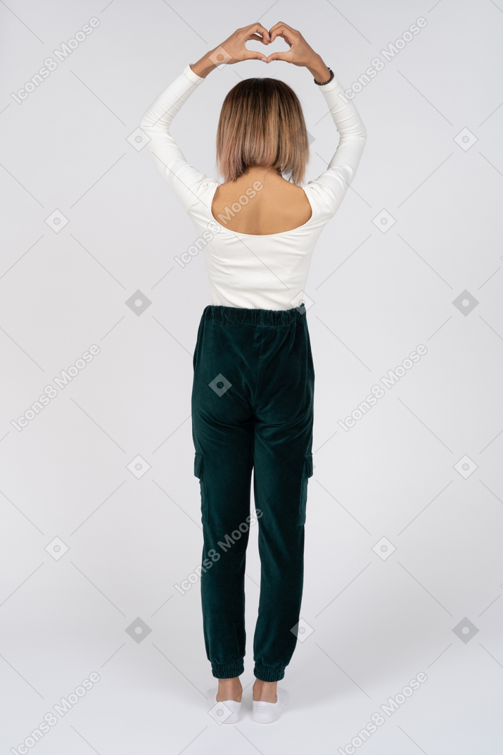 Woman in casual clothes standing