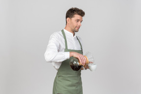 Une tasse de plus, peut-être?