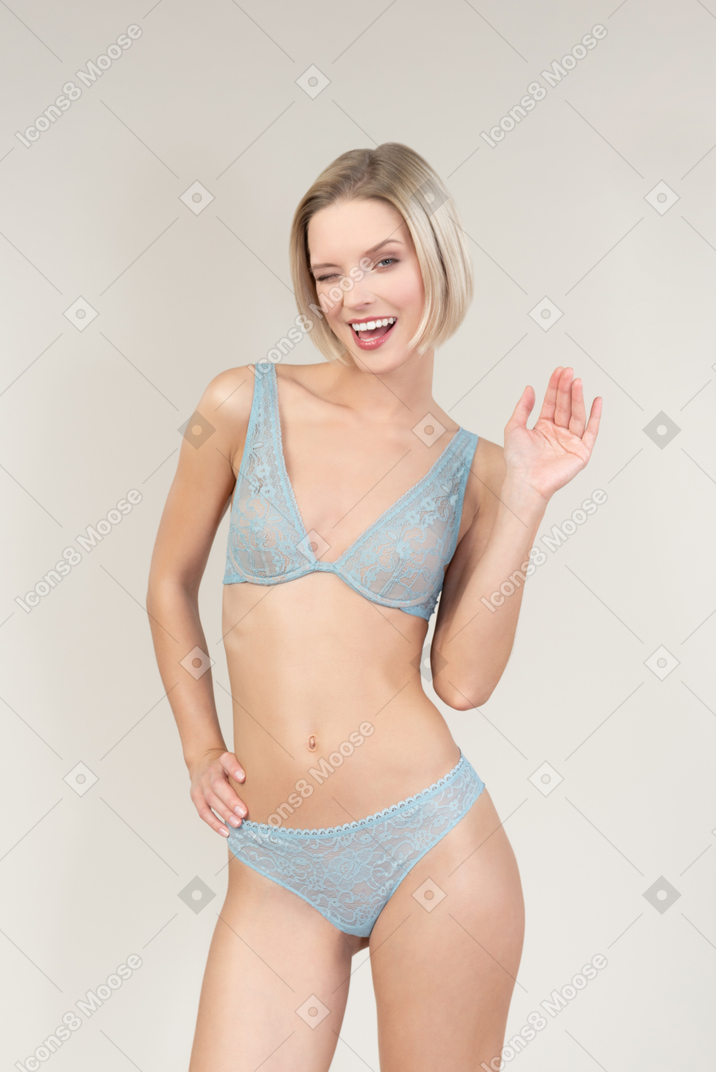 Красивая стройная тело женщины в нижнем белье