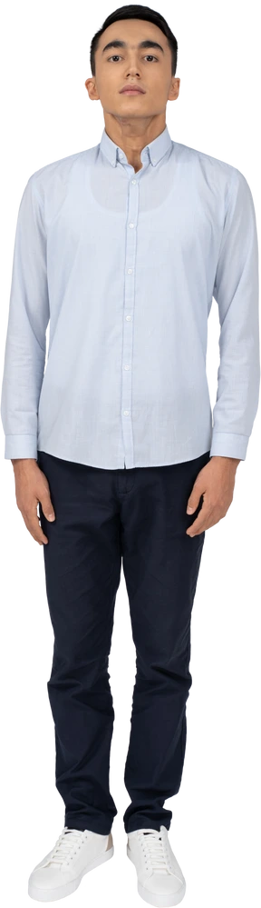 Man in casual clothes standing