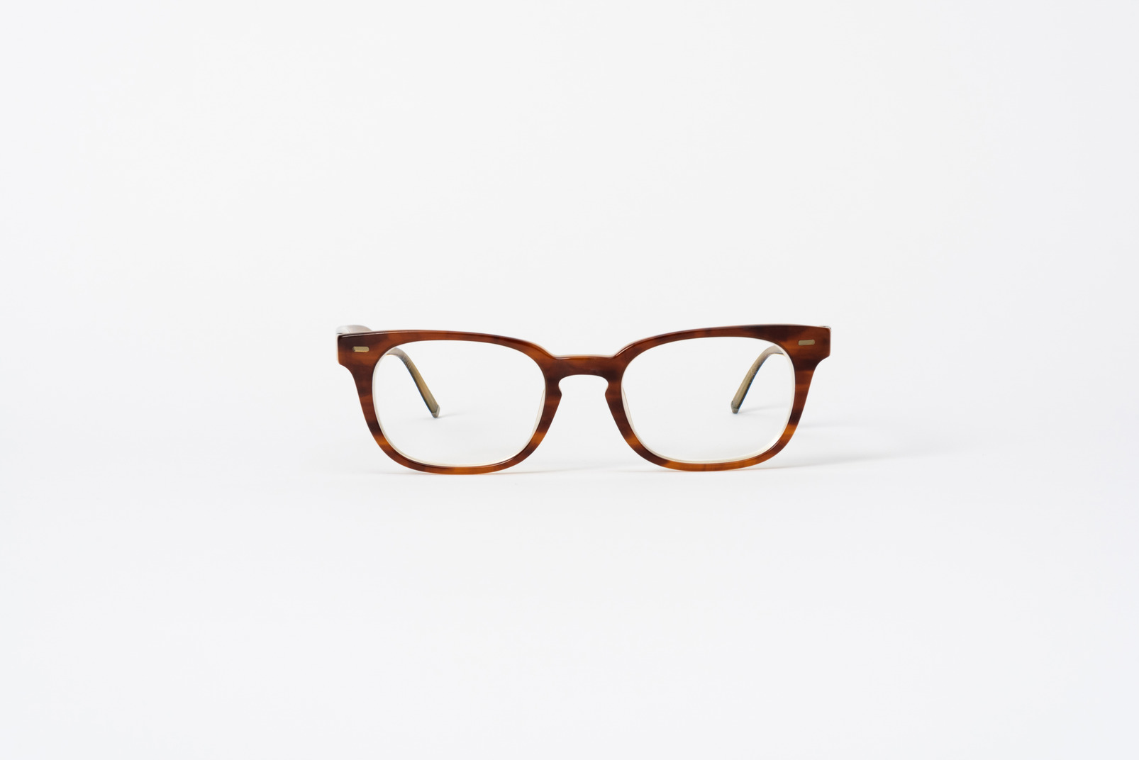 Eyeglasses that will make you look even more attractive!