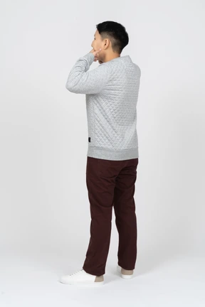 Man in casual clothes standing