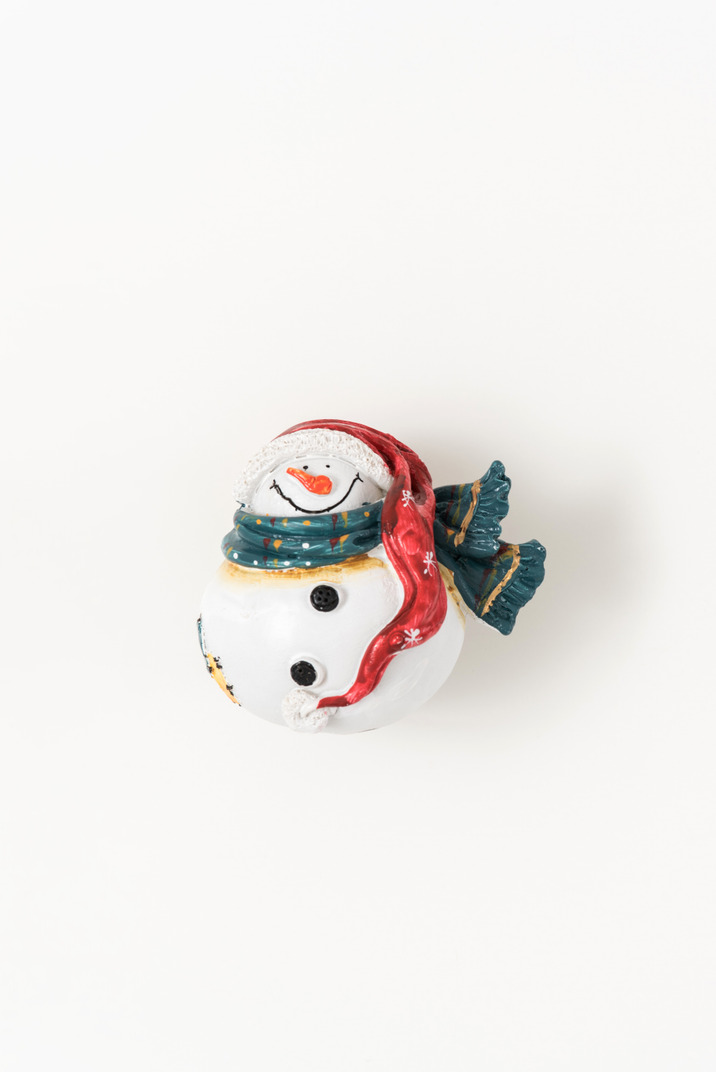 Snowman shaped christmas tree toy