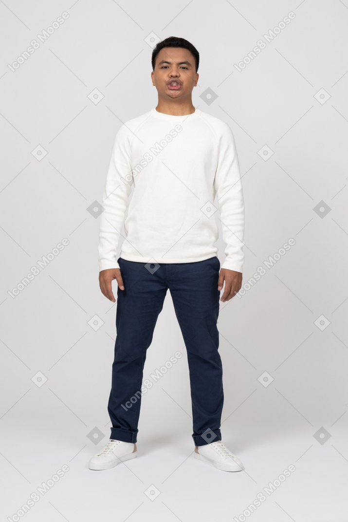 Man in casual clothes standing