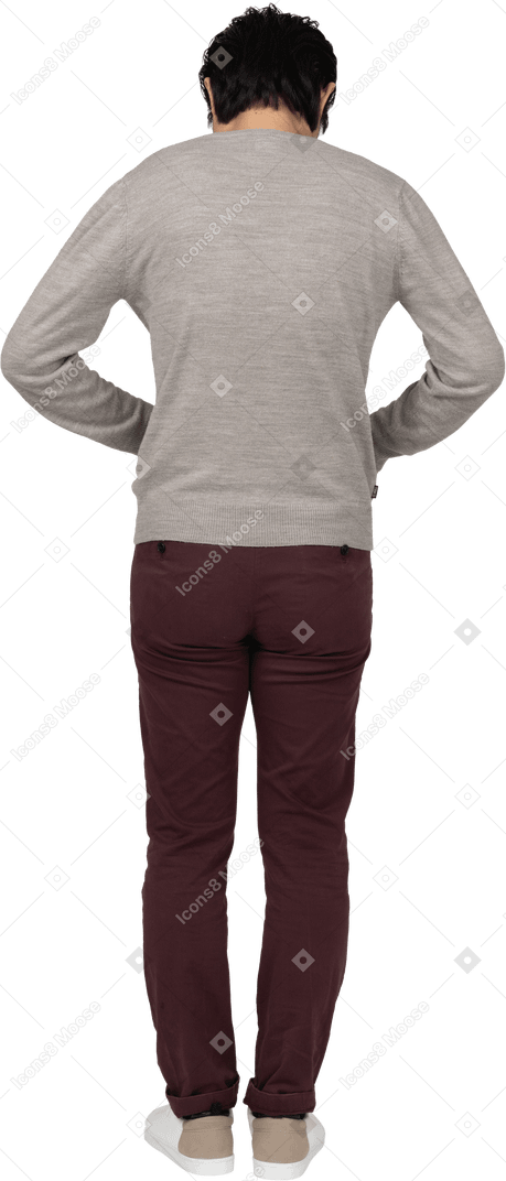 Man in casual clothes posing