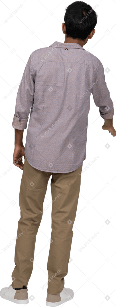 Man in casual clothes standing