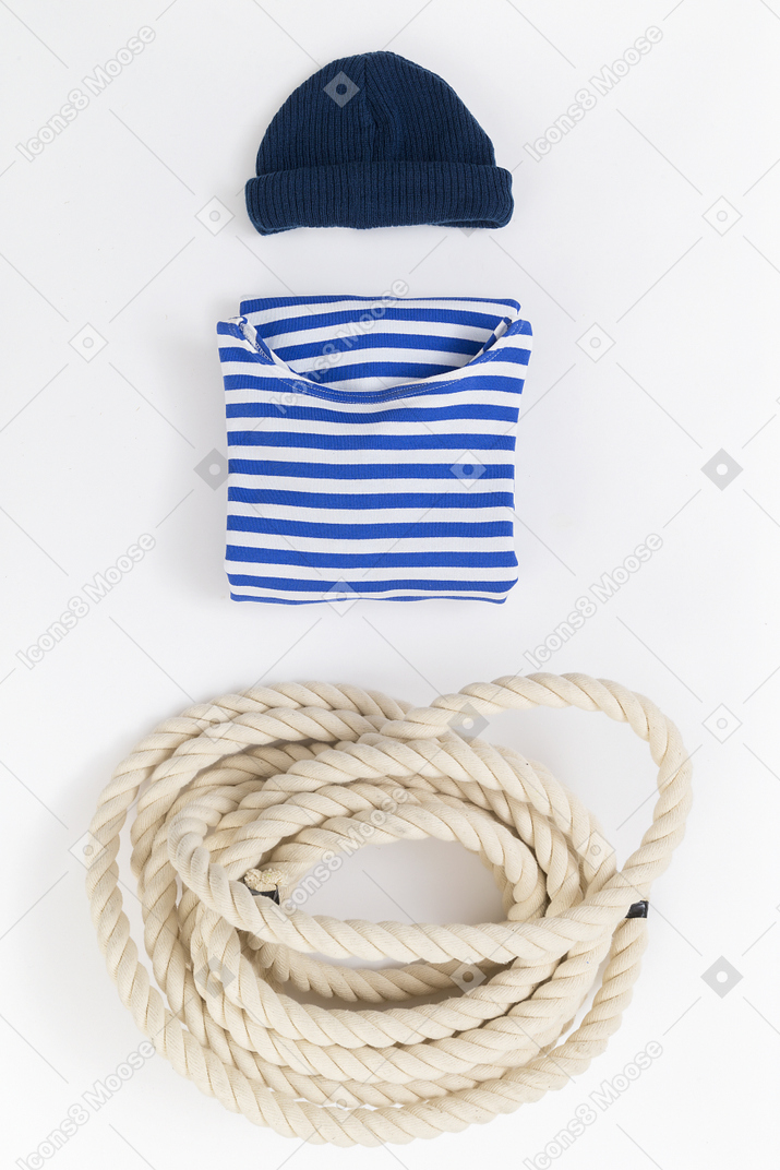 Bela escolha minimalista do marinheiro