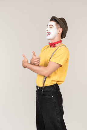 Hearing new joke from clown colleague couldn't be any better
